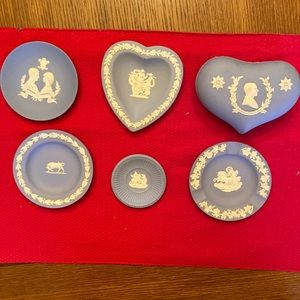 Wedgewood decorative items